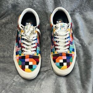 Vans Vault OG Old Skool VLT LX Love Wins Multi Men Unisex Casual VN0A4BVFBMB